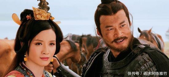 放弃|项羽逃至乌江,船夫说了一席话,令他放弃求生念头,随即拔剑自刎