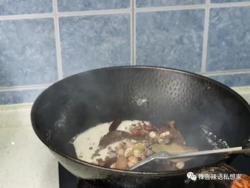  动手|天冷，教您做咸肉啦，准备好这些材料，一起来对猪肉动手吧！
