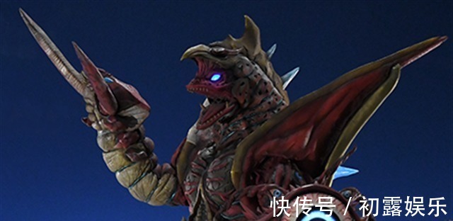 五帝王|奥特曼自制版机甲五帝王,眼Q成装甲盾牌,8翼翅膀诠释霸气