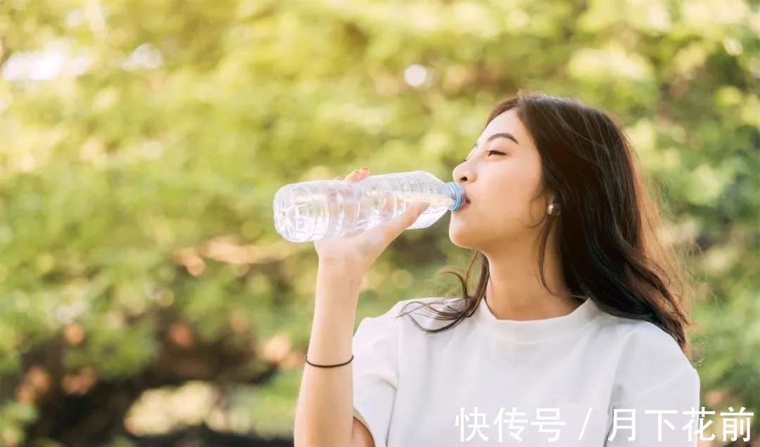 卡波姆|痔疮难缠?李时珍:农村一味野花,连喝3天肉球痔疮“连根拔除”