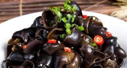 冬天不妨多吃三种食物,营养丰富、延缓衰老,爱吃就赚了!