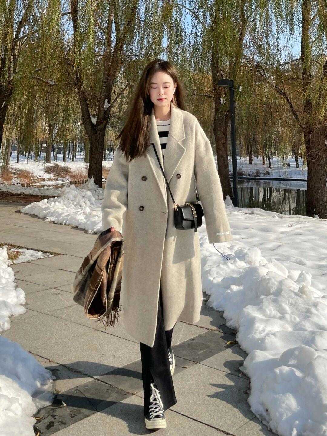 时尚 无论怎么穿,还是黑裤子百搭,不仅时尚,而且还显瘦