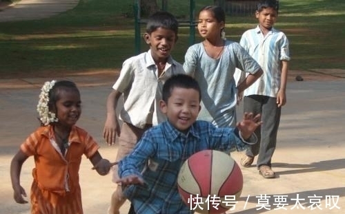 家长|“你走开,我不跟你玩”当孩子被拒绝的时候,你的回答决定娃一生