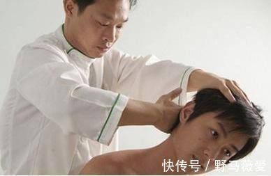 颈椎|颈椎病的元凶找到了,教您2个方法,可以快速缓解颈椎疼痛