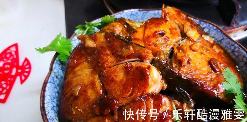 天冷了,最爱吃这鱼,刺少肉厚营养极高,炖着吃最香,孩子超喜欢