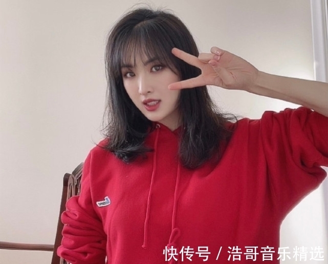 周也|中餐廳最新路透，姚安娜多看龔俊一眼都被罵，節(jié)目未播就遭受網(wǎng)暴