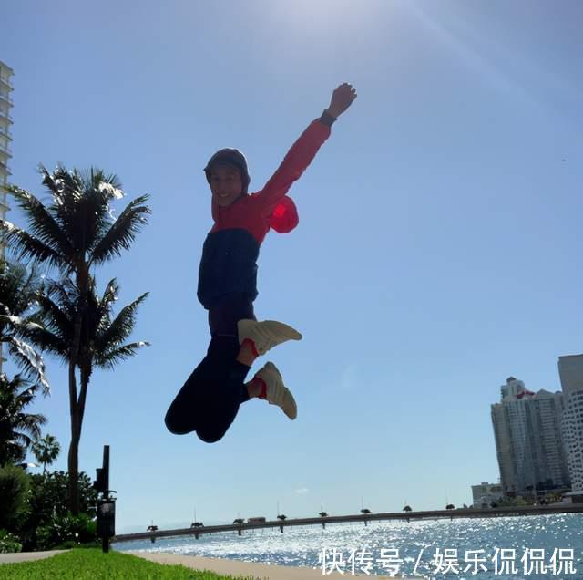 看上去阳光的女生,基本上都有这3个特征,让你比同龄人更显年轻