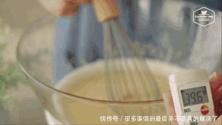 又要骗我动手做?红红甜甜的椰蓉红丝绒蛋糕