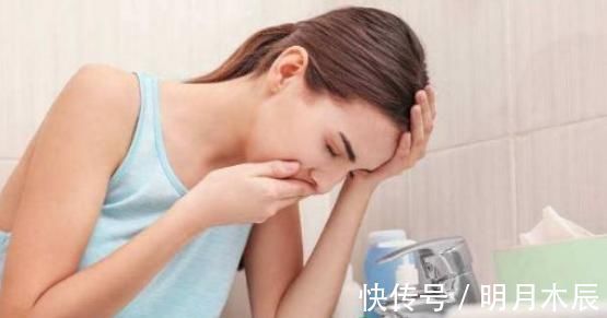 水分|体内“湿气重”有什么特点?老中医:总结出的6个症状,看完自检