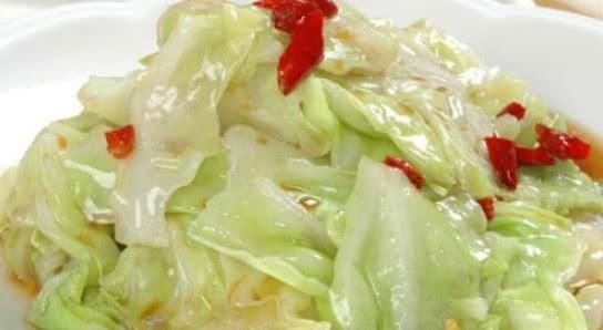 脆嫩|炒包菜时，这“两样料”不能少，否则包菜不脆嫩也不香！