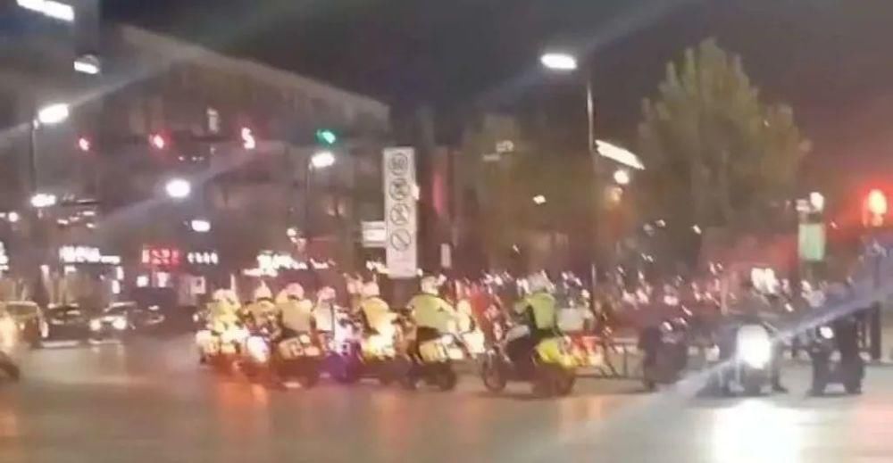 司机|涡阳一司机酒驾撞警车后逃逸！