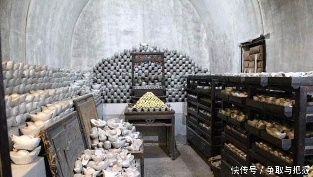 中国历史上最暴利的行业,却因赚钱太多,最终个个下场都无比凄惨