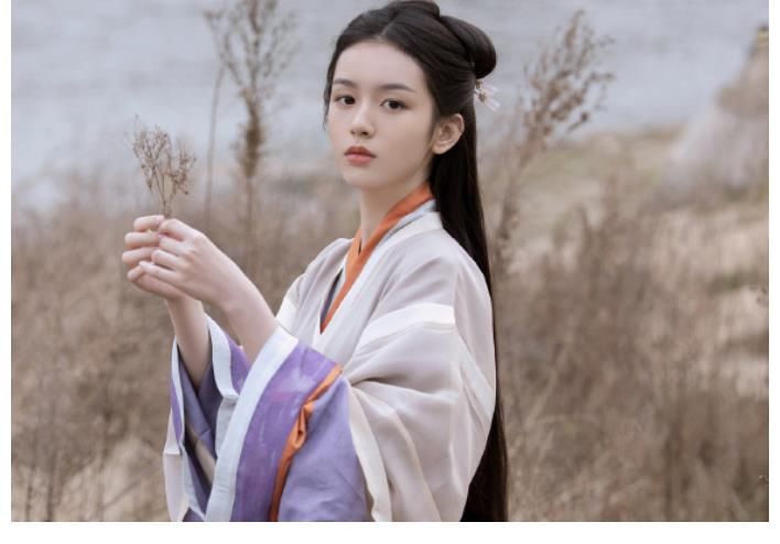 张雨绮|张雨绮《快本》录制结束,娜扎或将顶替位置,我却被飞行嘉宾吸引