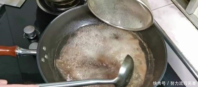 我家天天吃的牛肉豆腐羹，热乎乎的特鲜美，营养健康又美味