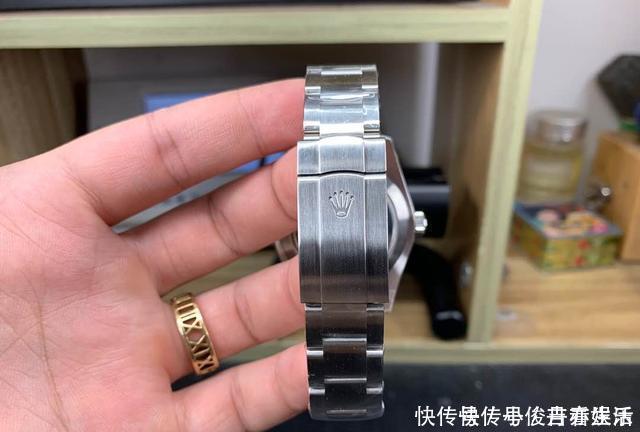 空霸|劳力士真的每一款带有绿色的腕表都火了,先是劳力士,后是它