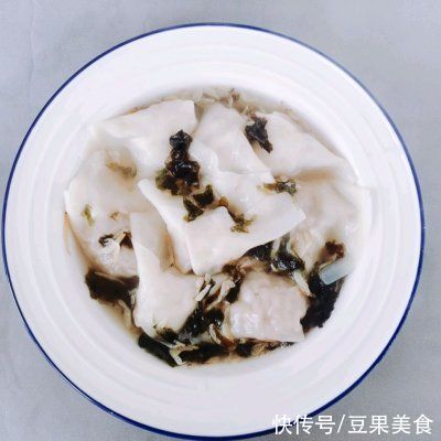 这道虾仁鲜肉馄饨发到朋友圈，留言全说被馋哭