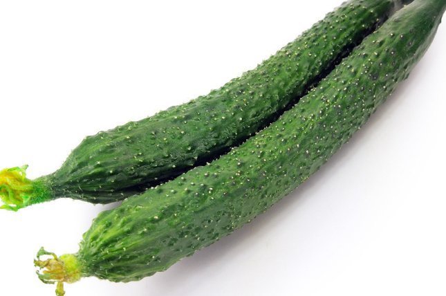 禁忌|常吃黄瓜对身体好，但吃黄瓜有''4大禁忌''，还有很多人不知！