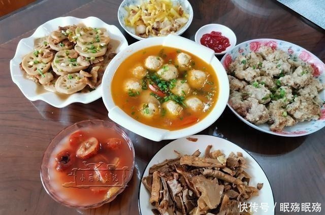 主妇|一家6口的午餐,主妇午餐这样做简单,全家老小都满意,特省事