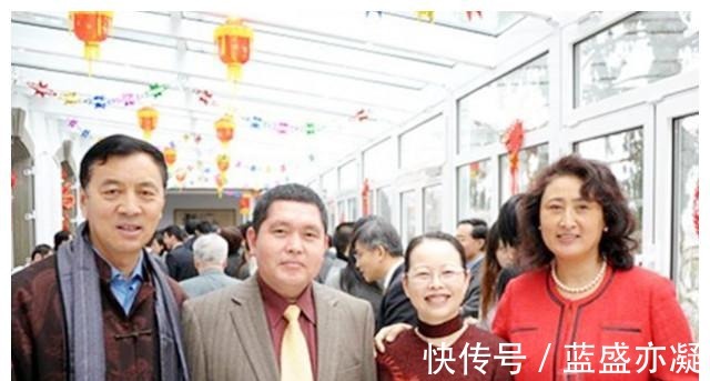 中国女排|前女排队长退役后隐居国外,远离排球,今生活美满,住1200平!