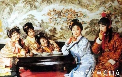 自传@《红楼梦》一书是作者的自传吗?贾府一门双公的设定,不妥吗?