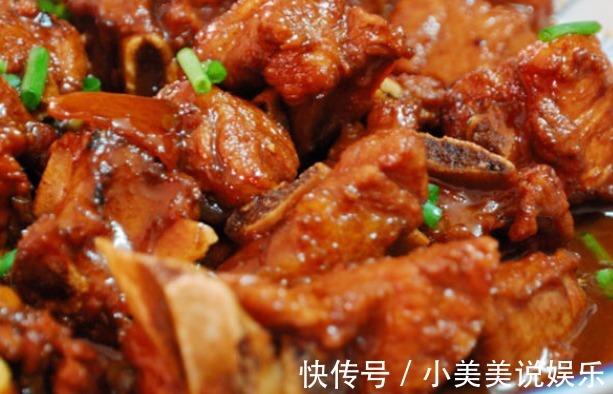 开心|过年后自家孩子能吃一斤排骨，胃口好多吃滋补菜，身体棒玩的开心