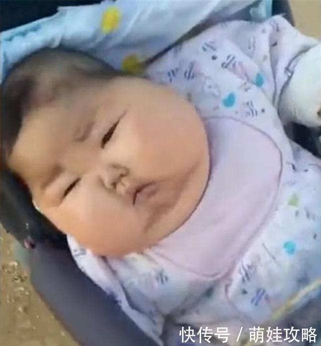 养到|奶奶把8个月的孙子养到30斤,内心沾沾自喜,宝妈:这是在坑娃
