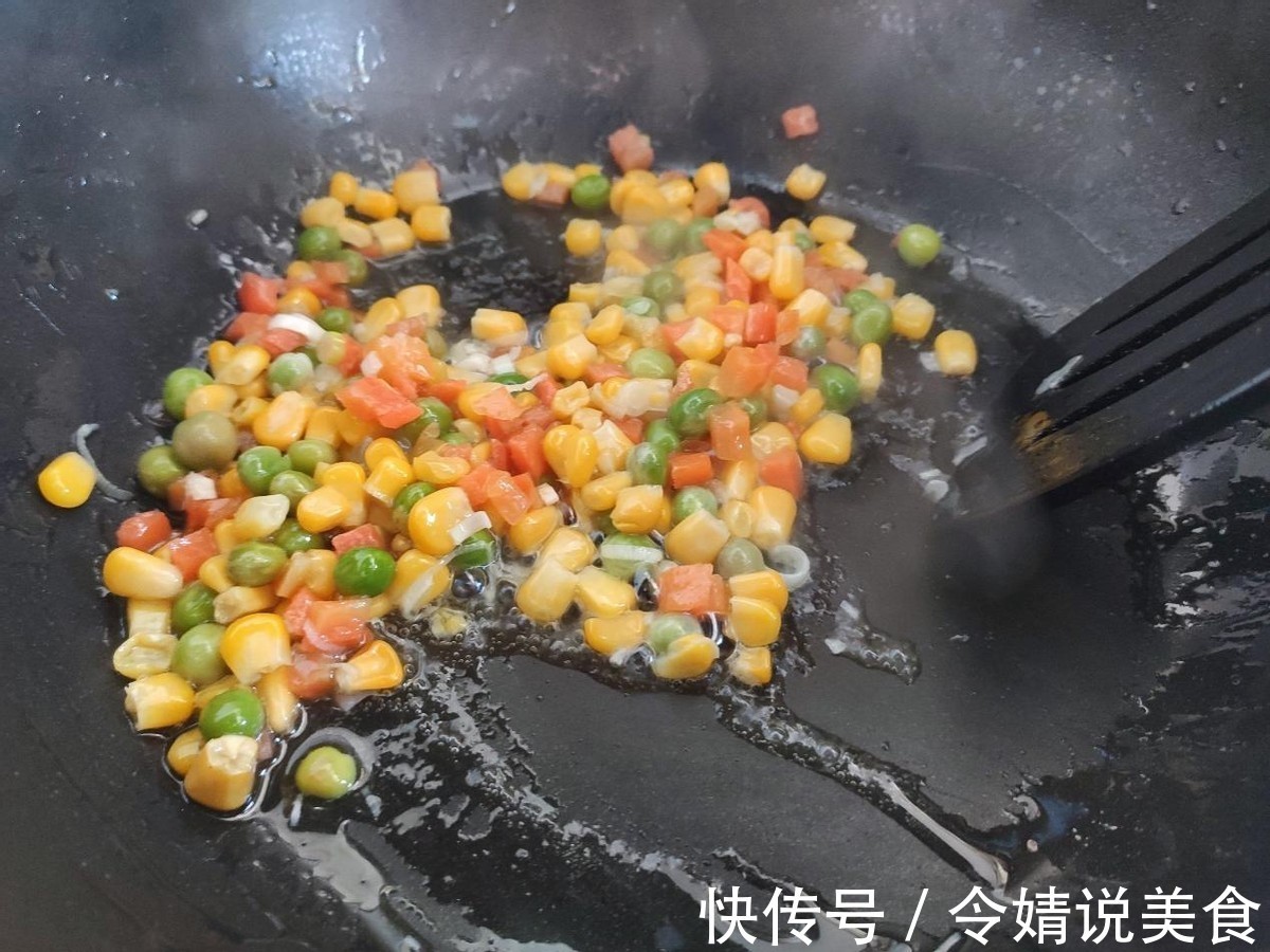 大黄花鱼好吃的做法，搭配蔬菜，营养丰富，鲜美下饭，太好吃了