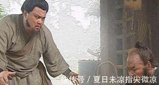 宋江$水浒传中最不起眼的小角色,被李逵斩杀后,才看清梁山的真面目