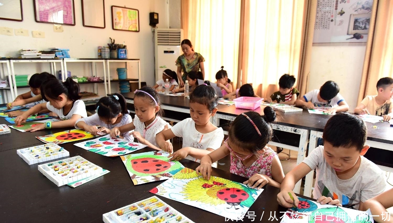 砸120万给6岁女儿报兴趣班,结果“6+9”都不会,别交智商税