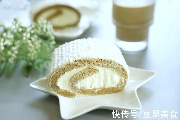 砂糖|妈妈最拿手的生椰拿铁蛋糕，被我偷学到了