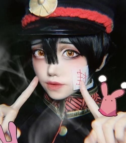 cos|05后小姐姐cos花子君走红,当看到她伸出舌头那一瞬间,我已经沦陷了