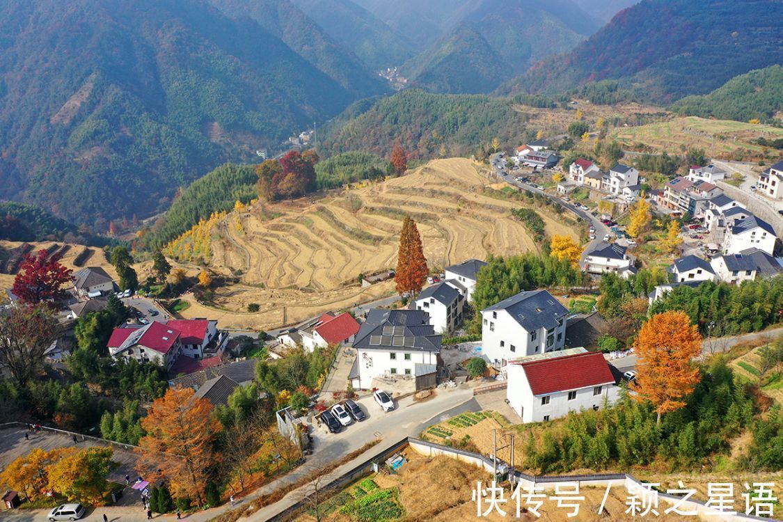 秋色|古村秋色美,堵车绵延十里不绝,还没到村,天黑了