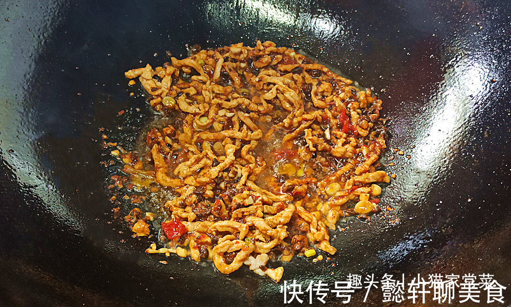 豆瓣酱|教你凉拌苦瓜好吃的做法,营养美味又不苦,一顿做3根还不够吃