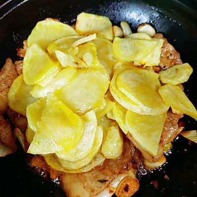 干锅土豆肉片
