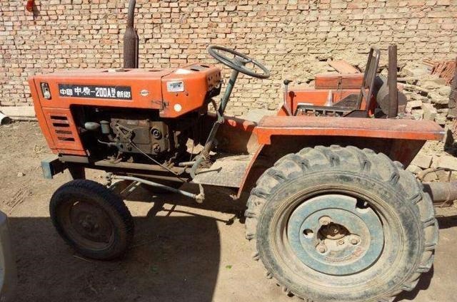 专属武器|三国志战略版策划出幺蛾子,诸葛亮喜提宝马、司马懿变女装大佬