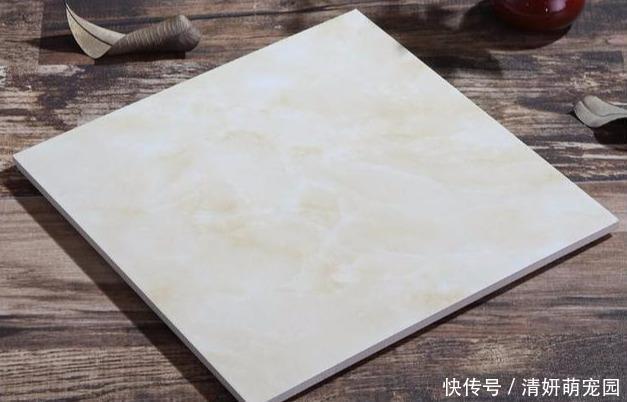 拖地时总闻到一股腥味,原因终于找到了