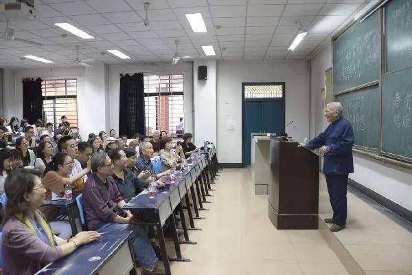 年轻|大学教师越活越年轻，中小学教师未老先衰，原因太现实