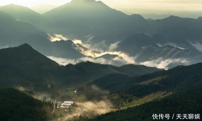 雪海|温州走红一山脉景区，俊秀巍峨可与武夷山媲美，被赞“清凉世界”