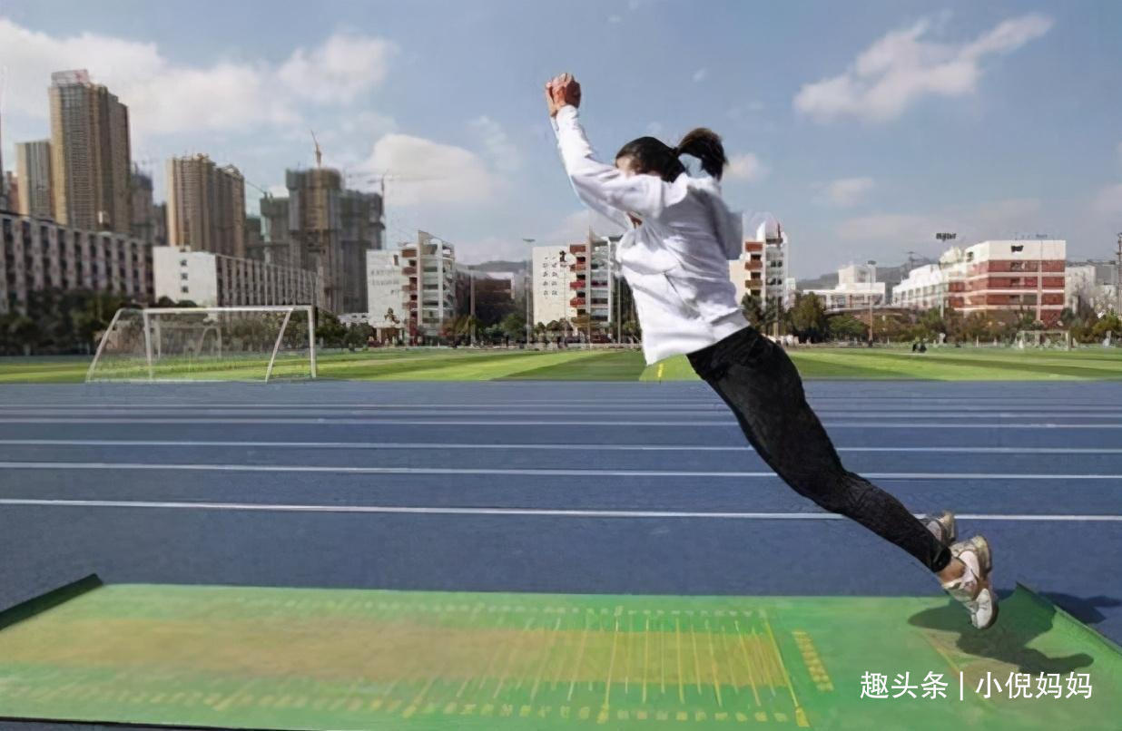 鲍喜顺|中国第一巨人鲍喜顺不听医生劝告,执意生下一子,一家现状如何