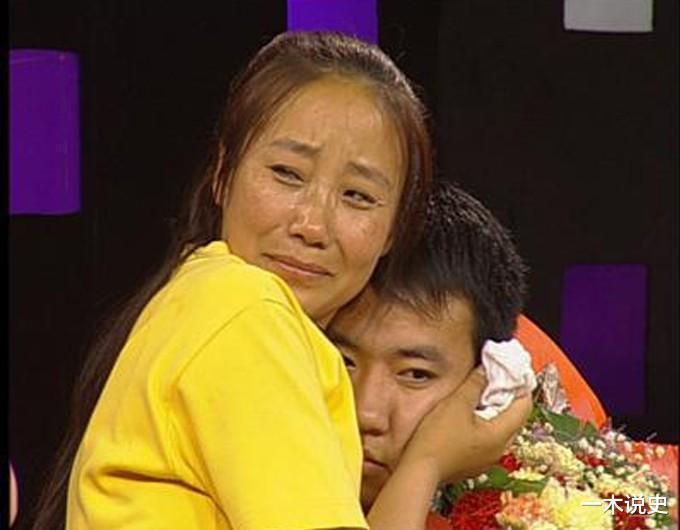 孩子们!“爱心妈妈”李利娟曾收养118个弃儿,不料却从天使变为魔鬼