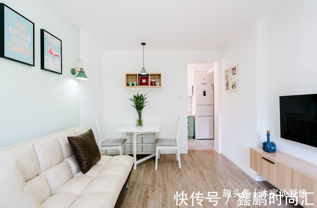 榻榻米|50㎡的婚房,虽然是小了点,但到处清新大方,藏不住的甜蜜与幸福