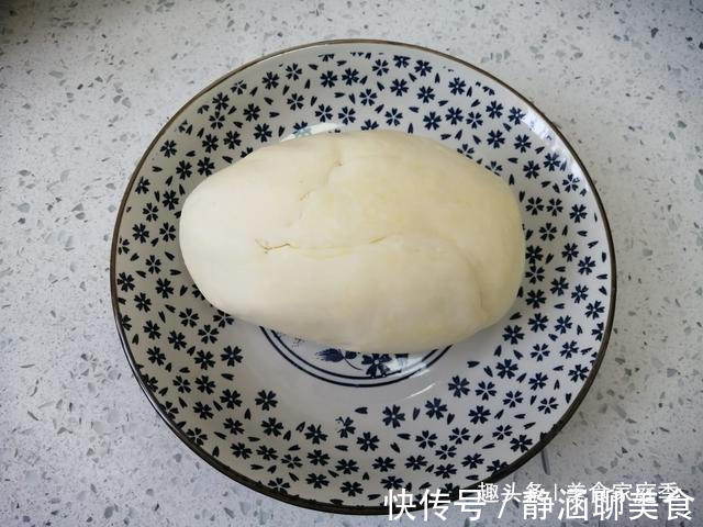 懒人|“懒人”面条,只和面不擀面,一把剪刀就能做出美味,快来试试吧