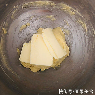 十分钟快手菜杏仁脆皮干果吐司,比外卖强