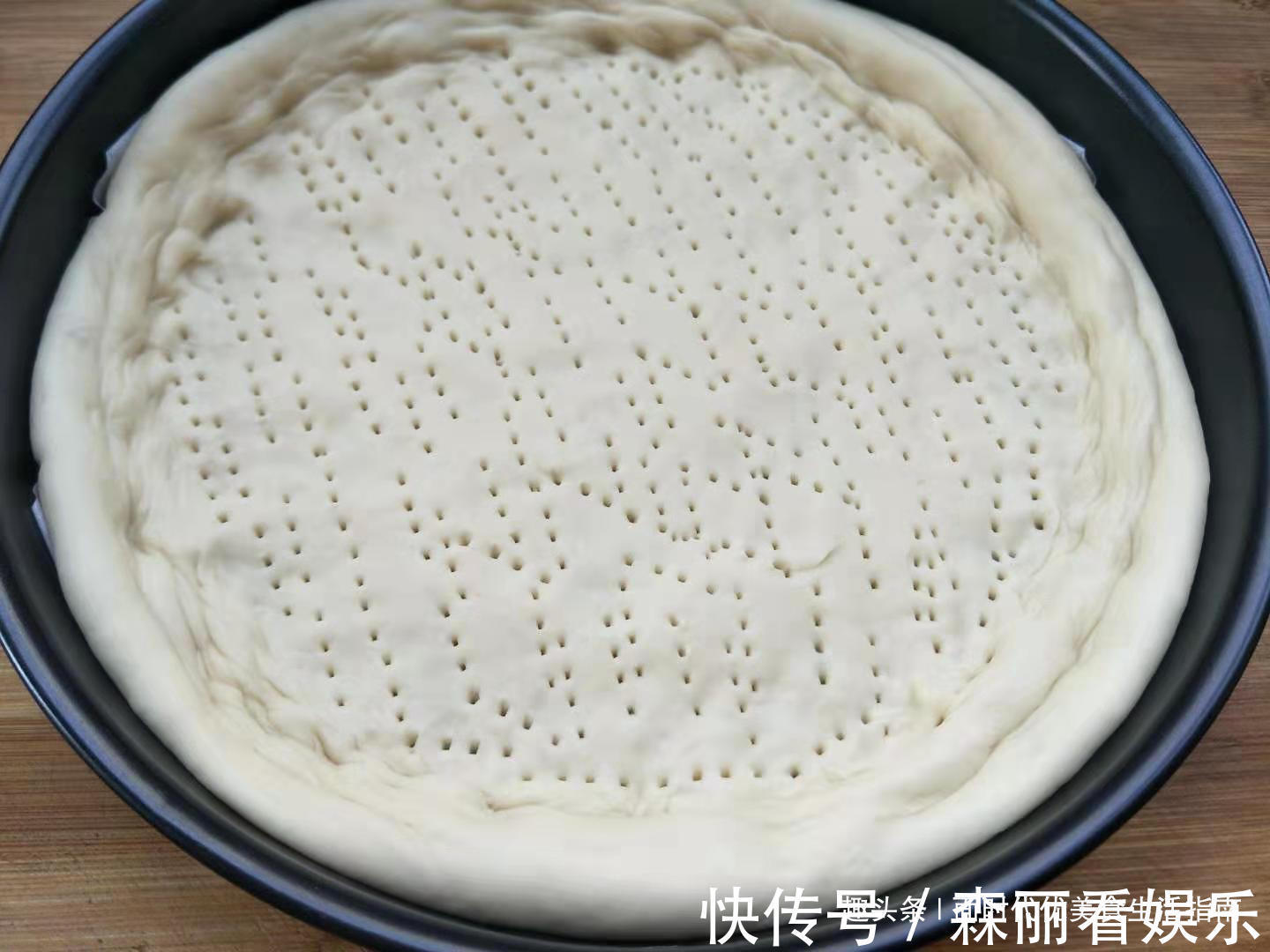 外面30一个的披萨,自己在家做成本只需几块钱,又软又香又划算