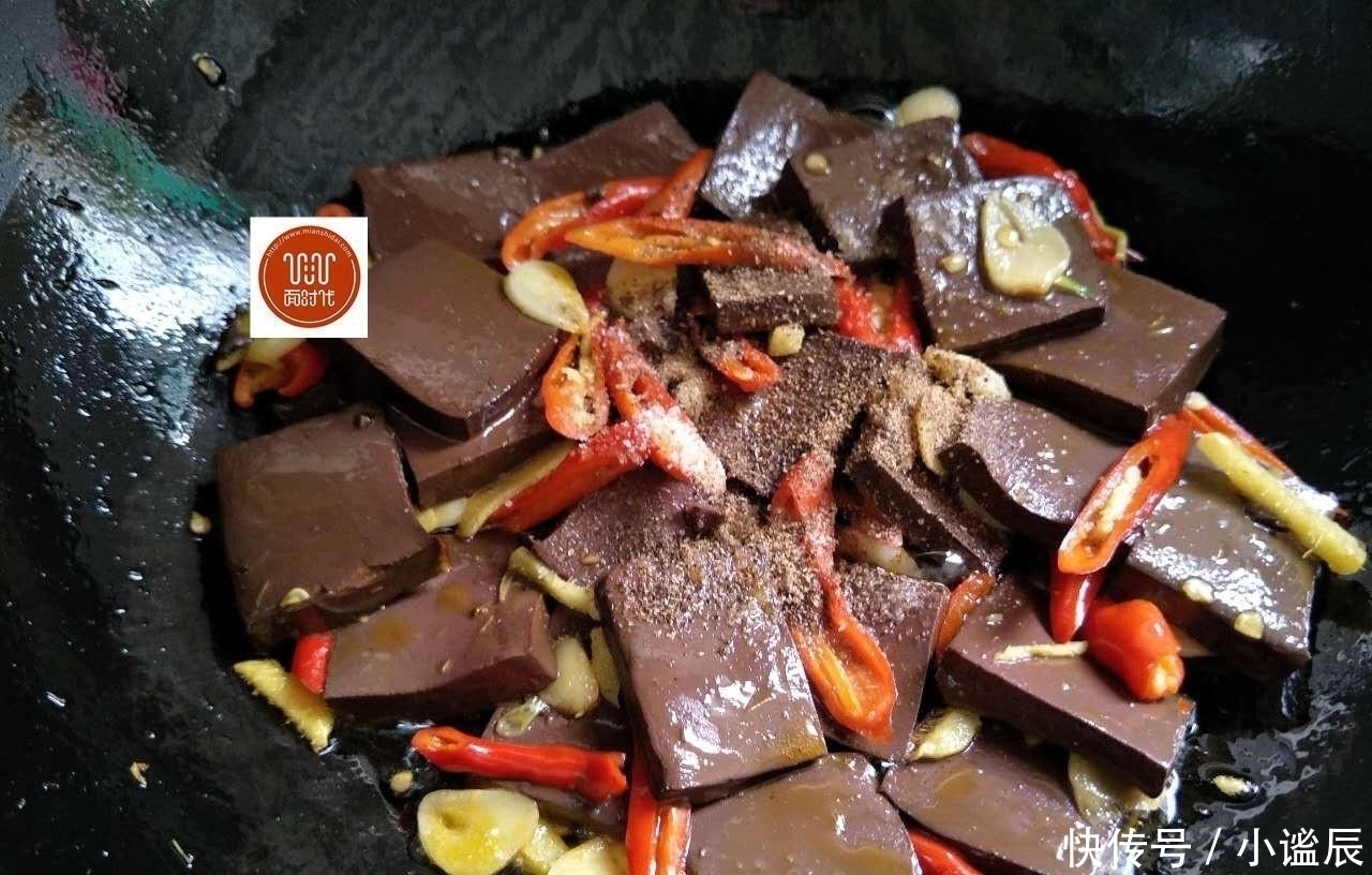 过瘾|教你做个下饭菜,做法简单易学,比大鱼大肉好吃,十分过瘾