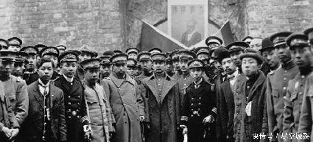 左宗棠|左宗棠和冯子材,同是抬棺出征,他们有什么不同!