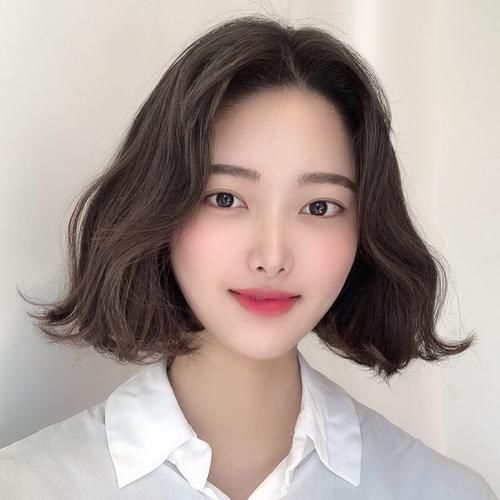 干净利落|【2021潮流短发】5款风靡日韩的“下巴短发”干净利落又减龄！