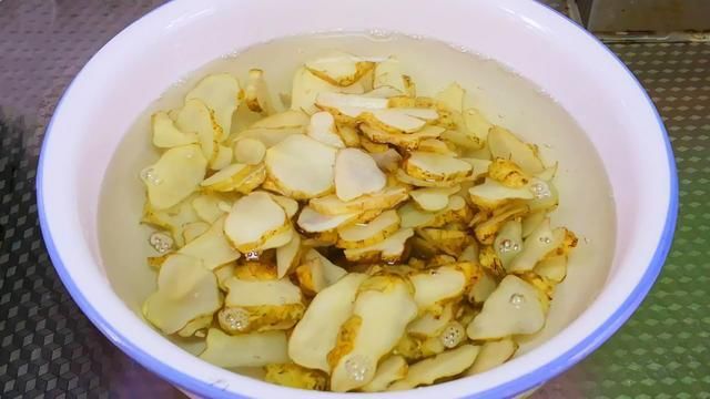 天冷了，少吃土豆萝卜多吃它，一次做好放冰箱，随吃随取，真省事