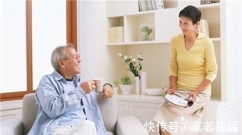 膳食纤维|糖尿病人最适合吃的4种水果,经常吃一点,能够平稳血糖