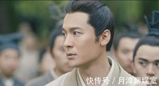 青楼#青楼女子出上联:野花不种年年有,秀才对出下联后她满脸通红